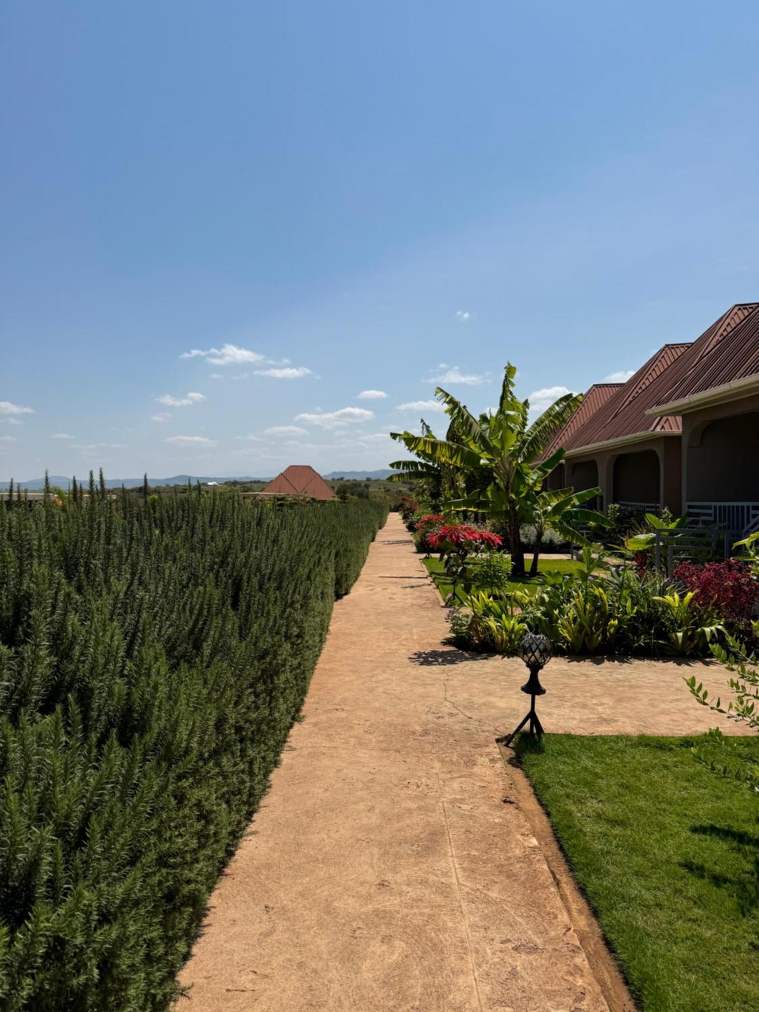 Heart And Soul Lodge Karatu Exterior photo