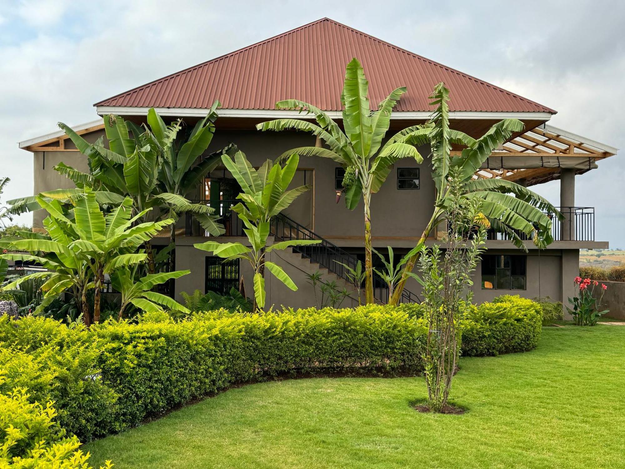Heart And Soul Lodge Karatu Exterior photo
